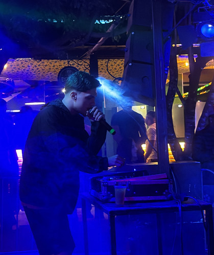 DJ KEVIN