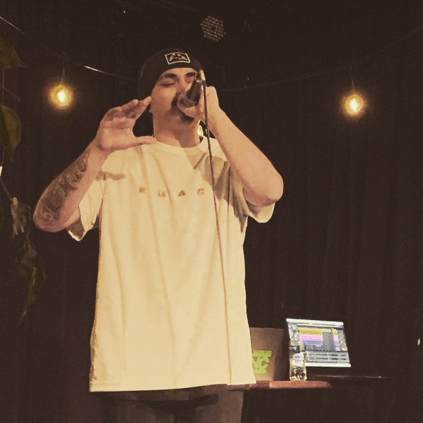 Recording Artist | Instagram, Facebook | Linktree