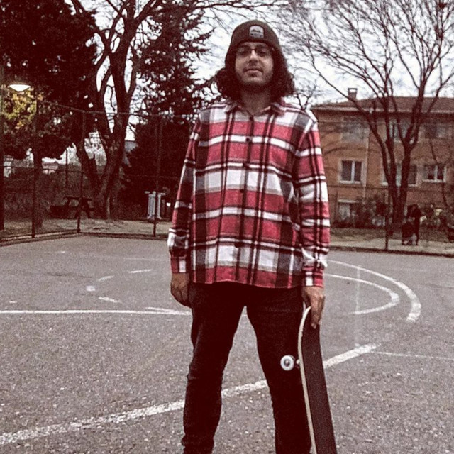Y.E.V | Spotify