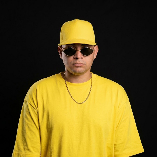 Dj Monkey White