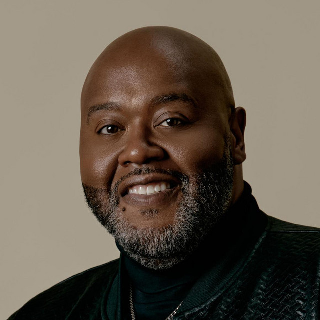 Darwin Hobbs image