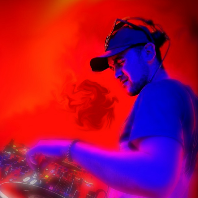 DJ enigmatix: genres, songs, analysis and similar artists - Chosic