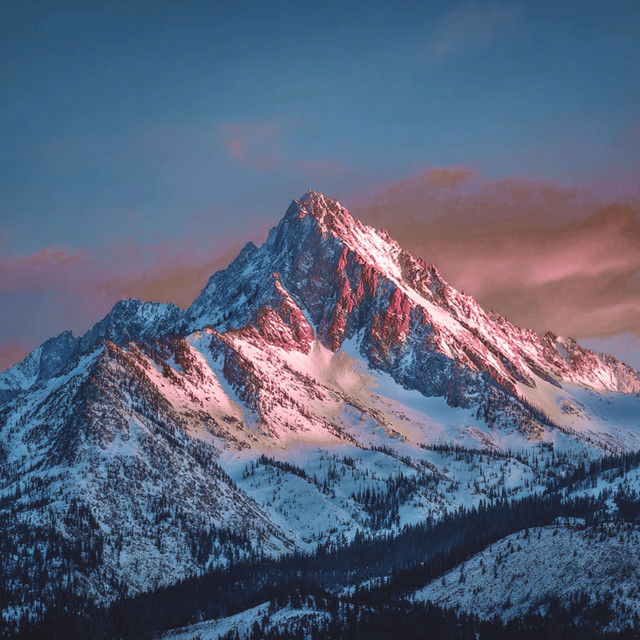 Looming Peak