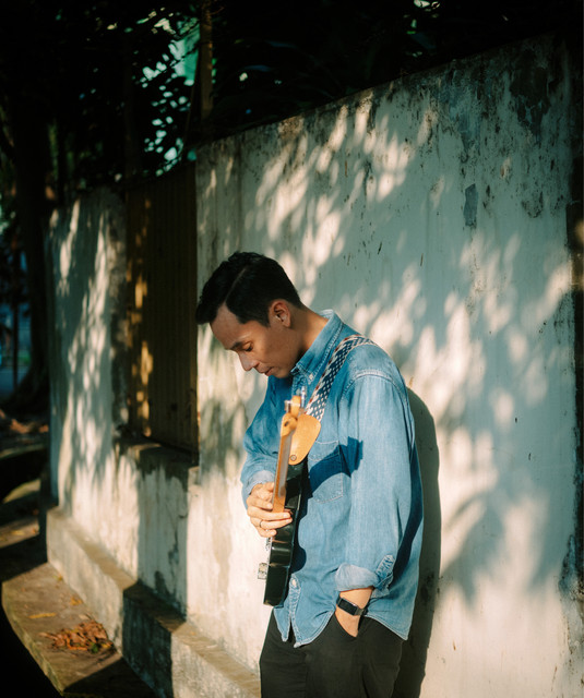 nahumlogo