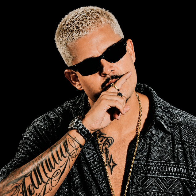 MC H Leão