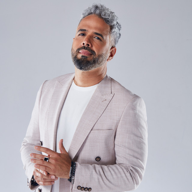 Daniel Santacruz image