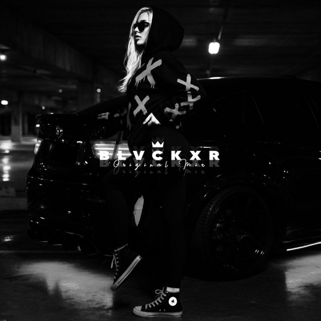 BLVCKXR