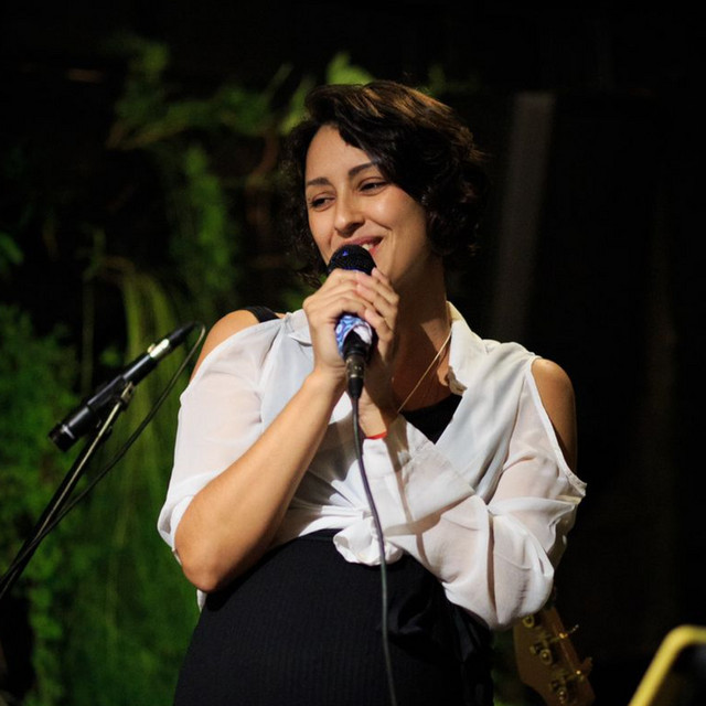 Bella Rocha Concert & Tour History | Concert Archives