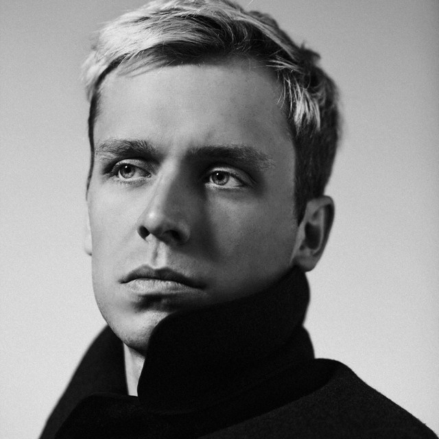 Mr Hudson image
