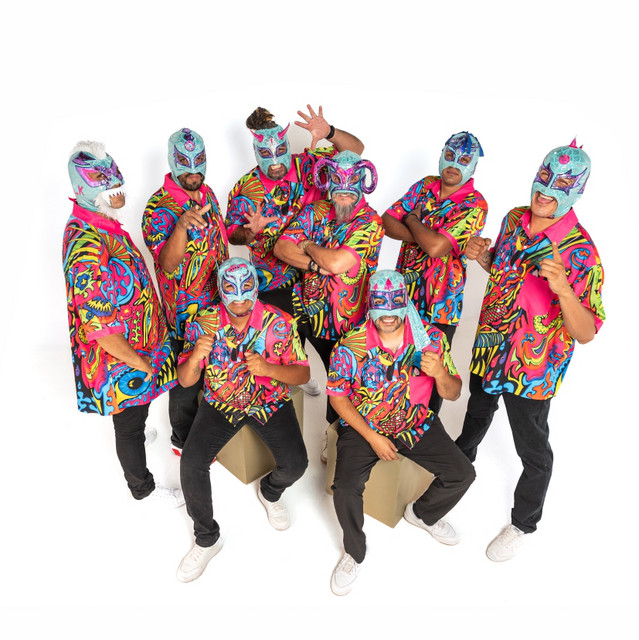 Lucha Kumbia