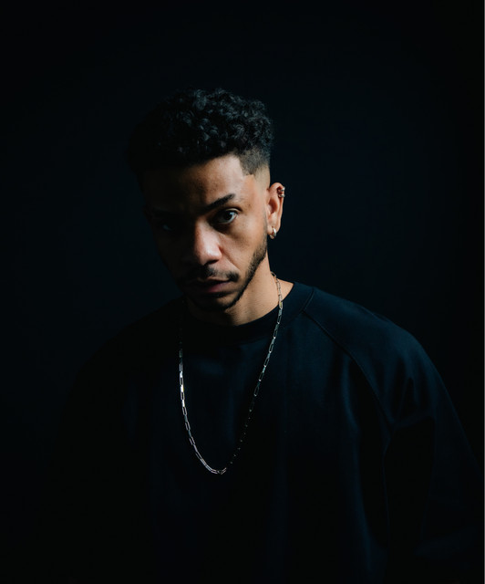 Akashi Cruz image