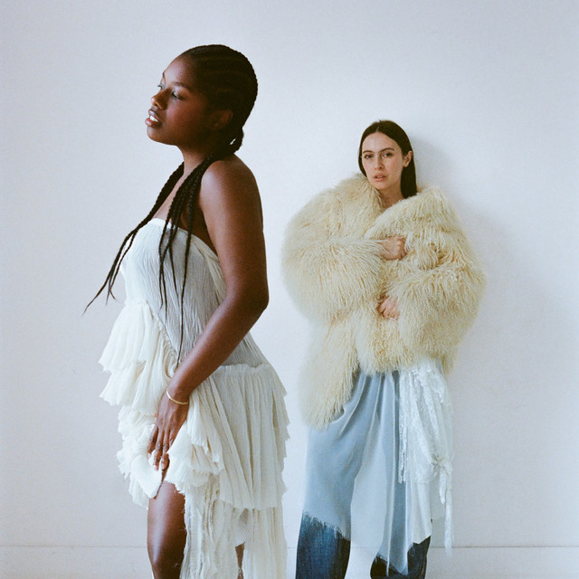 Coco & Clair Clair image