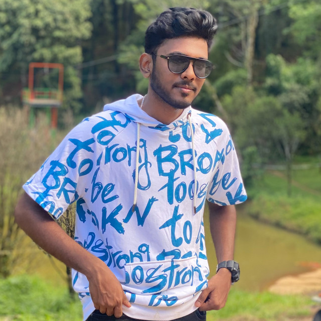 Naveed md | Spotify