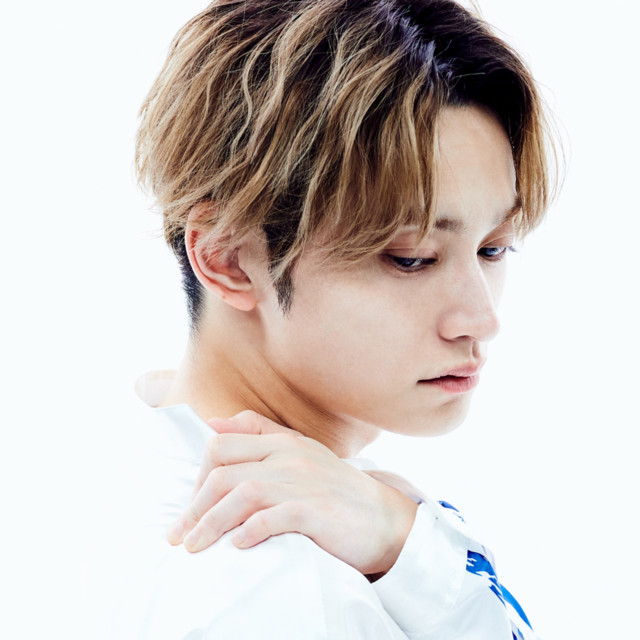 SKY-HI