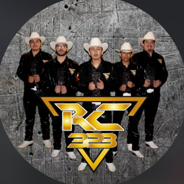 Grupo RC 323