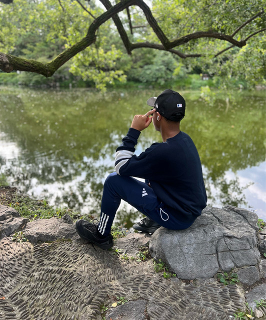 J Jr | Spotify