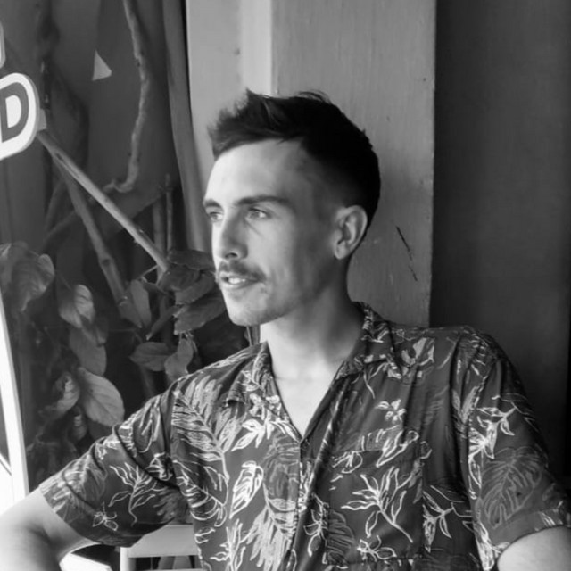 Jonnie | Spotify