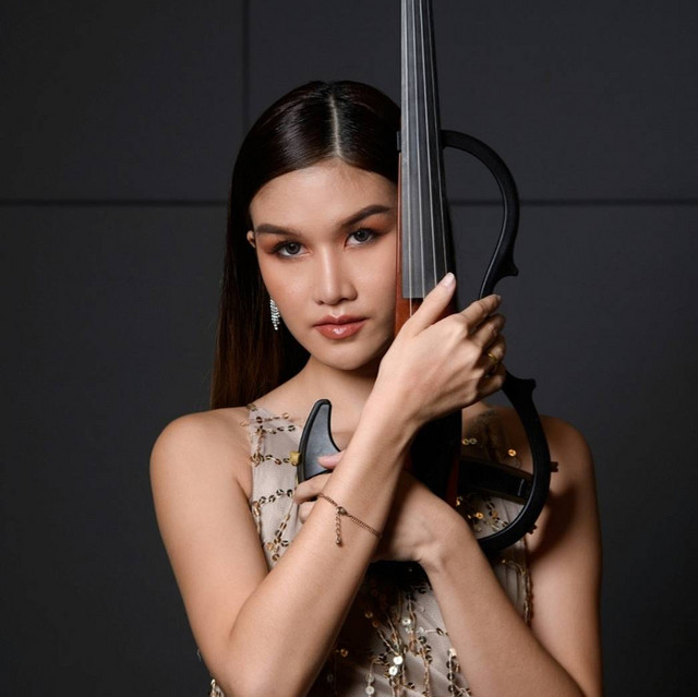 June Chanakan