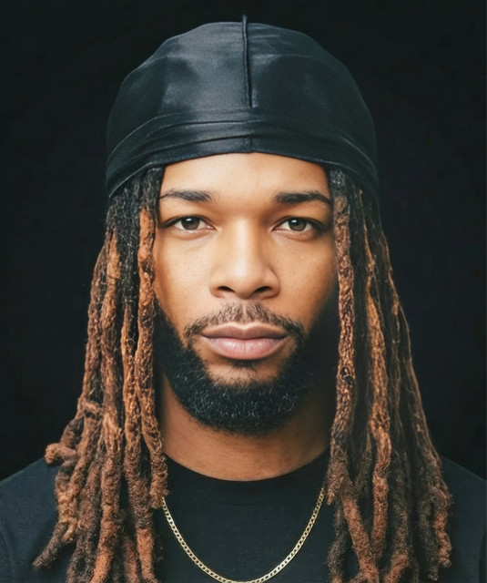 Twinnzel Washington artist photo