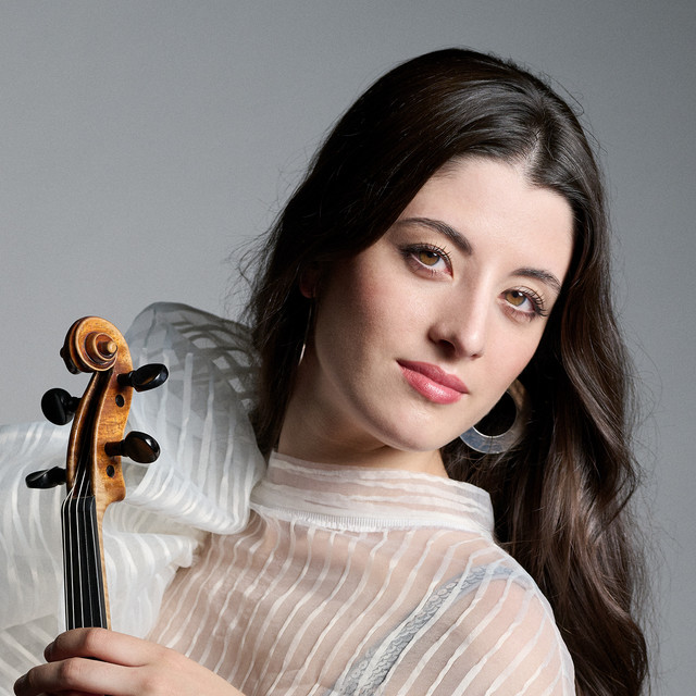 María Dueñas image