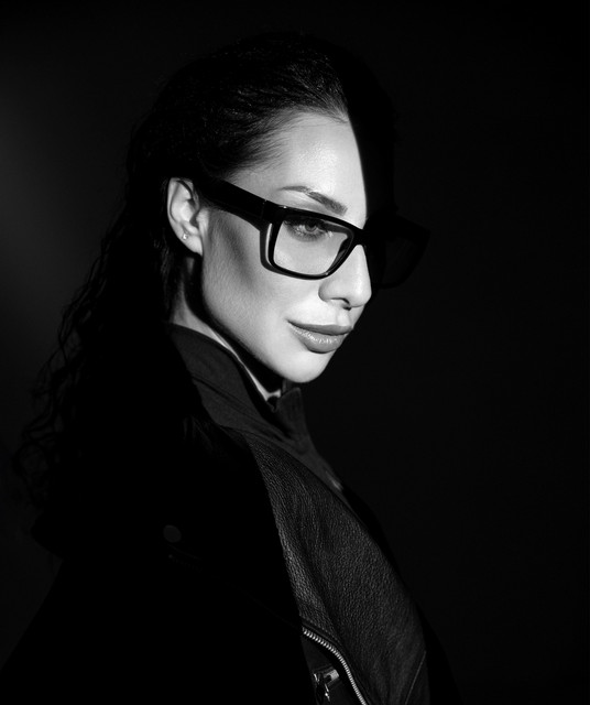 Gina V