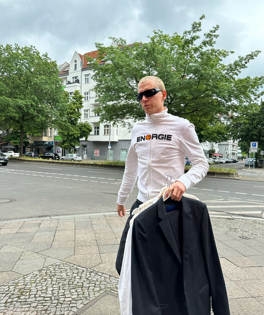 Artists - Sony Music Entertainment Europe