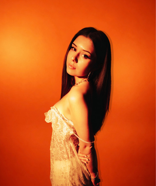Lily-Jewel