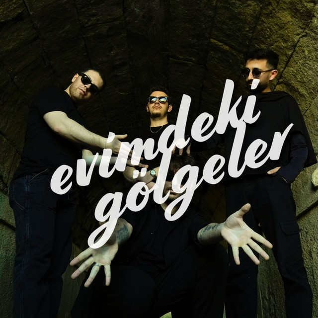 Evimdeki Gölgeler