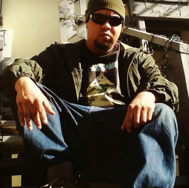 The AM/AMX artist photo