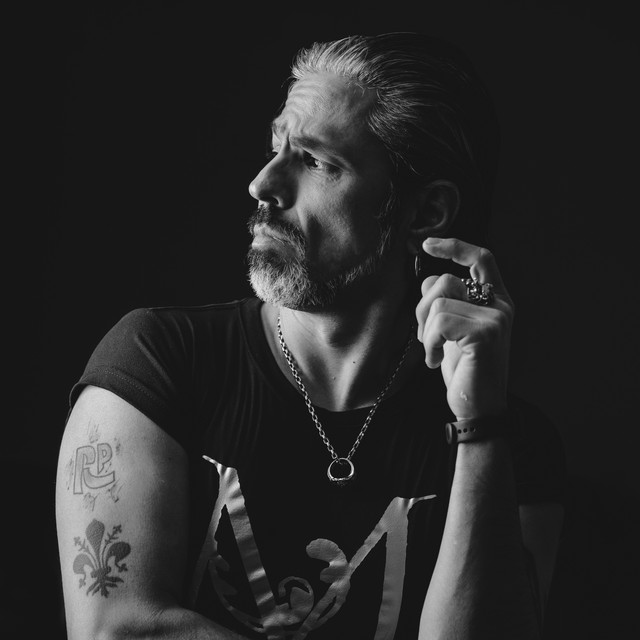 Mosy | Spotify