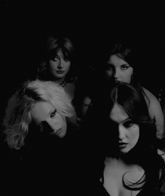 VENUS GRRRLS
