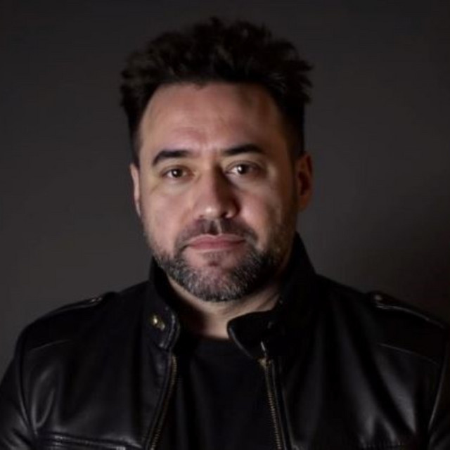 Lino Navarro
