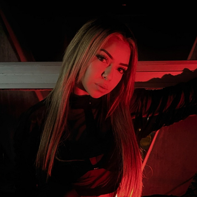 Ella | Spotify