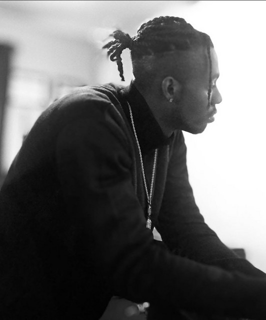 Teee 3 | Spotify