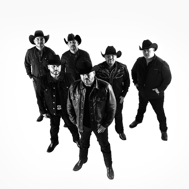 Artist "Solido" 89780937-0b70-4b73-ba7d-042a758dfbea on Tickeri