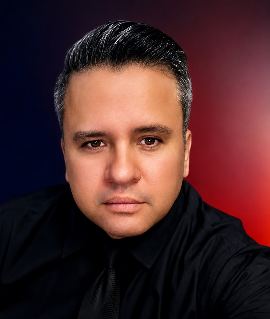 Artist "Kharim Santos" 0cc9ec98-e74b-4937-9246-28bb26c62a56 on Tickeri