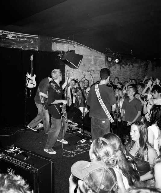 Headnoise