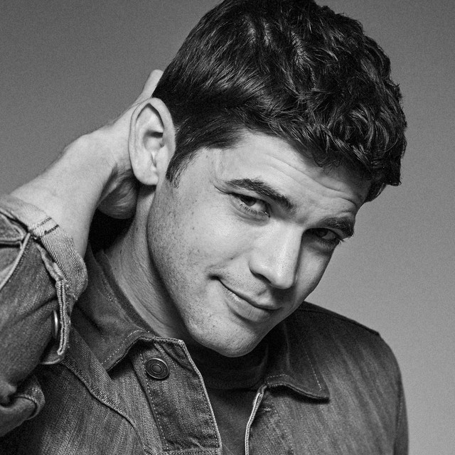 Jeremy Jordan image