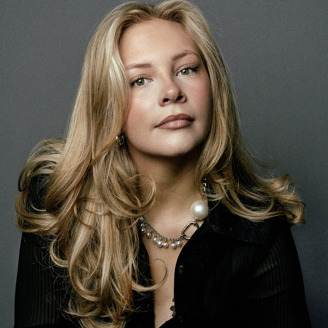 Julie Tennefoss