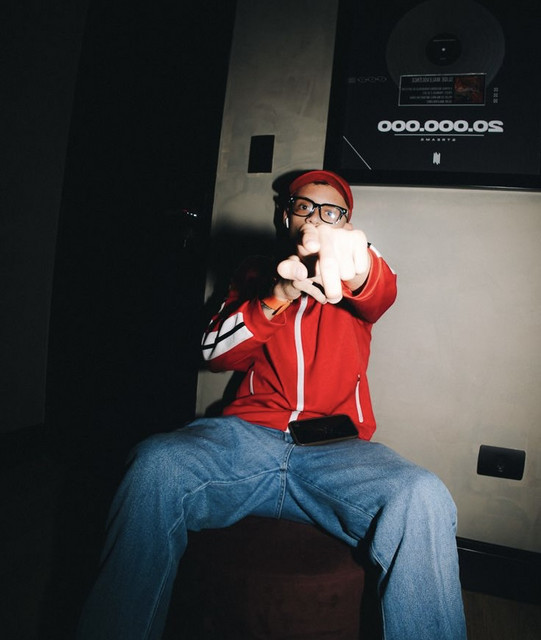 DJ DZS