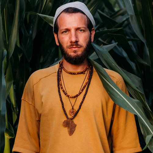 Francesco Riotta | Spotify