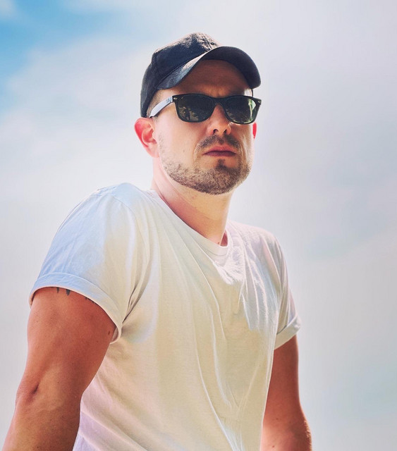 Justin Novak: genres, songs, analysis and similar artists - Chosic