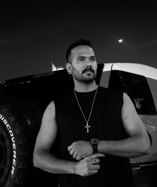 Kris Dev