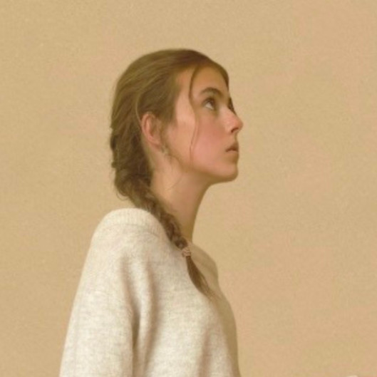 Bella Shields