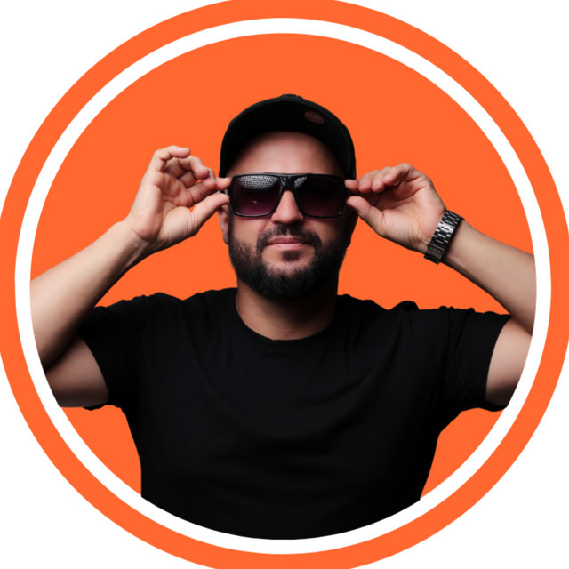 DJ Rodrigo Campos