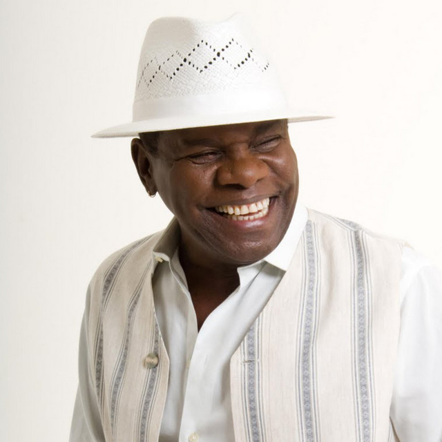 Emílio Santiago
