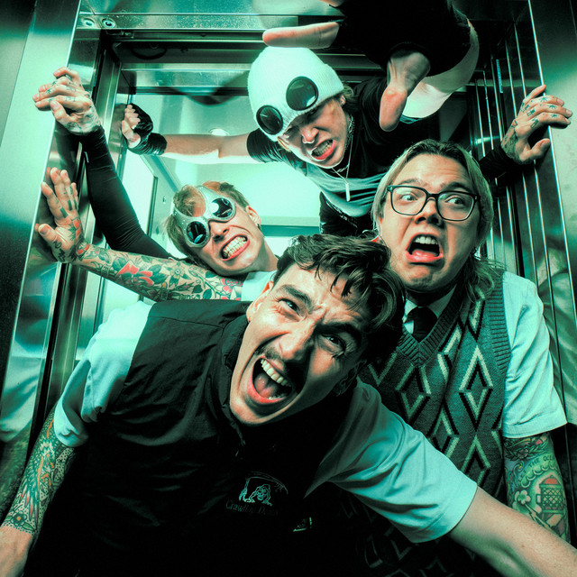 Headwreck image