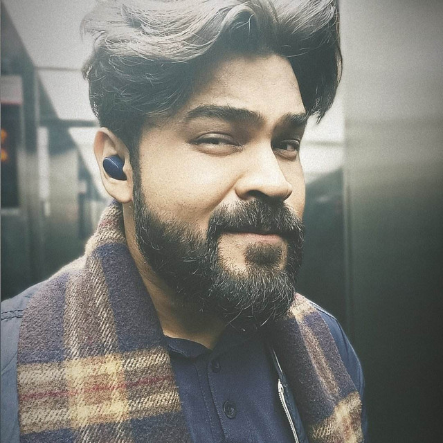 Naveed and the Navlets | Spotify