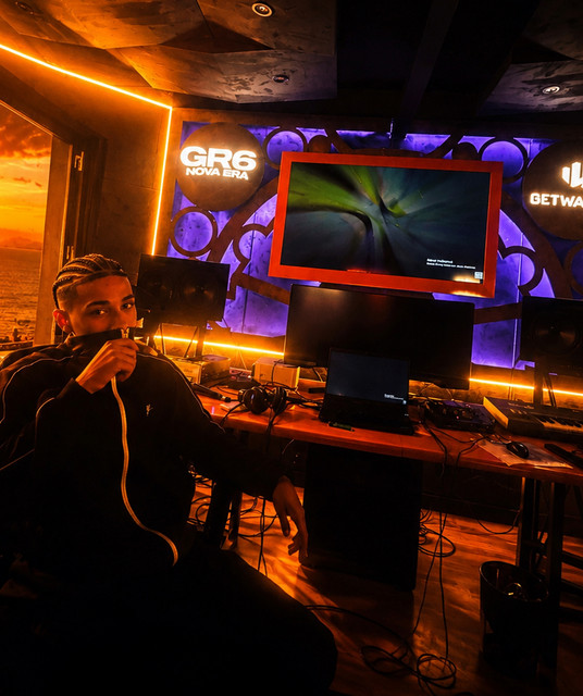 DJ Meno Pokoyo