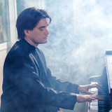 Nicolas Horvath Photo